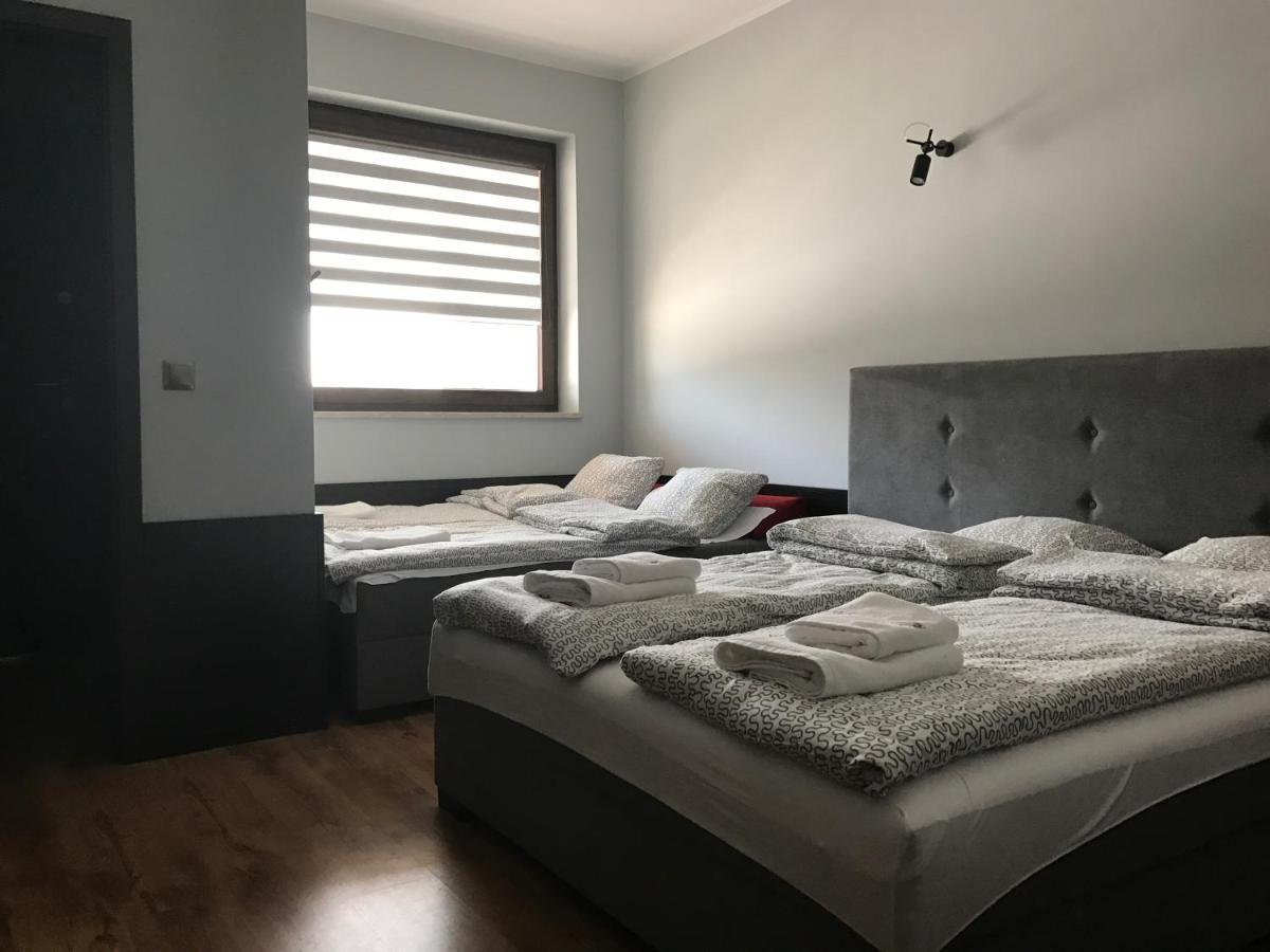 Gosciniec Krepa Hotel Lipsko Eksteriør billede