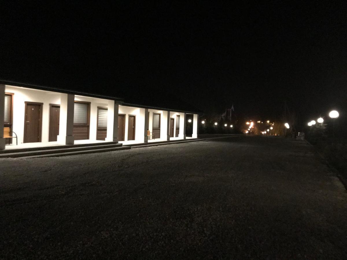 Gosciniec Krepa Hotel Lipsko Eksteriør billede