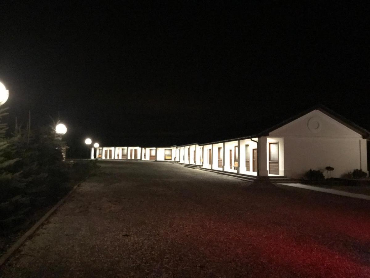 Gosciniec Krepa Hotel Lipsko Eksteriør billede